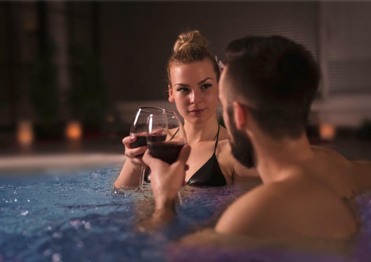 Loft Spa - Cote Chateau. カルカソンヌ エクステリア 写真
